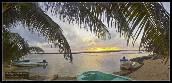 Sunrise on Tobacco Caye, Belize