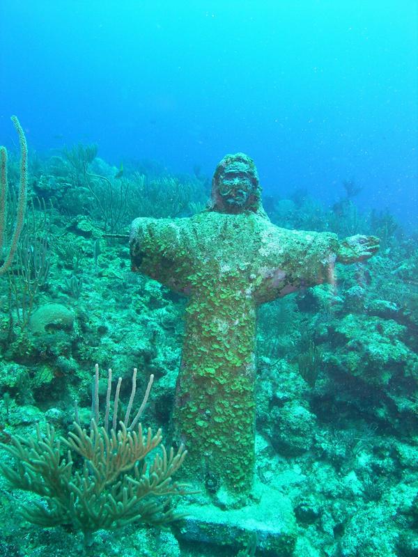 St. Peter under the sea, Belize Scuba Diving Photographs, Ambergris Caye