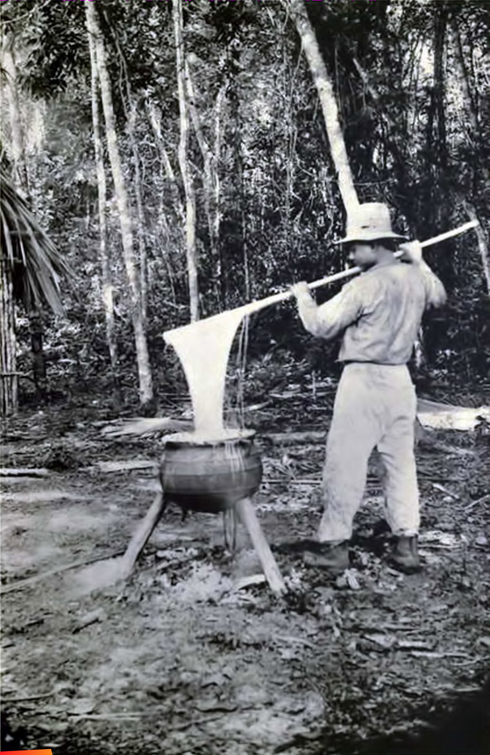 Cooking the sapodilla resin to make chicle latex, around 1936