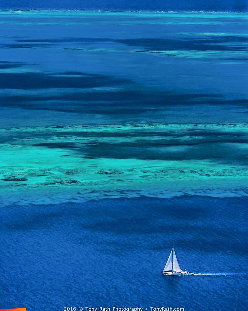 Sailing the Belizean Reef, aerial view