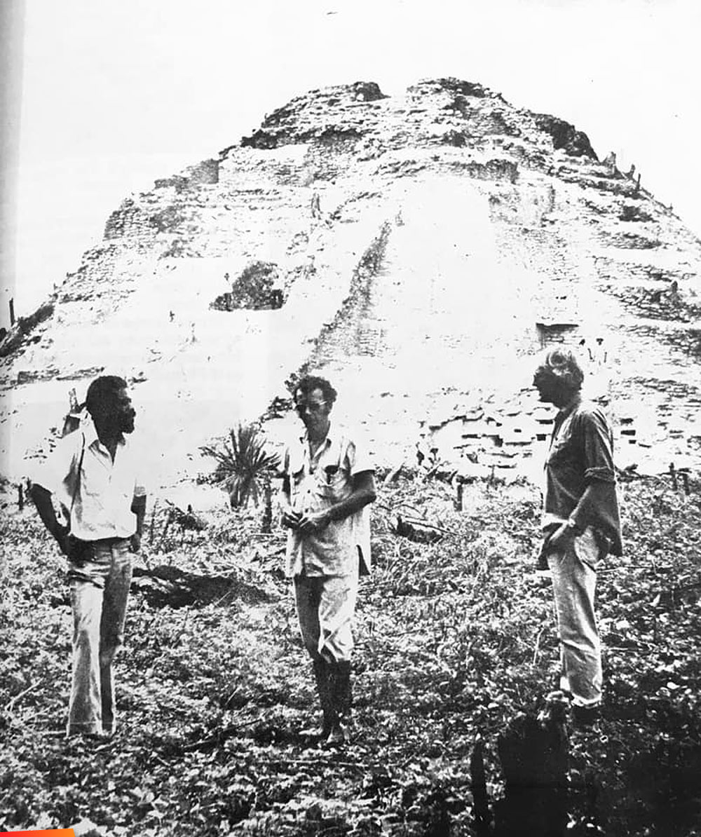 Belizes first Archeological Commissioner, Dr. Joseph Palacio, in discussion with Archaeologists, Dr. David Pendergast and Dr. Stan Lotten at Lamanai, 1976