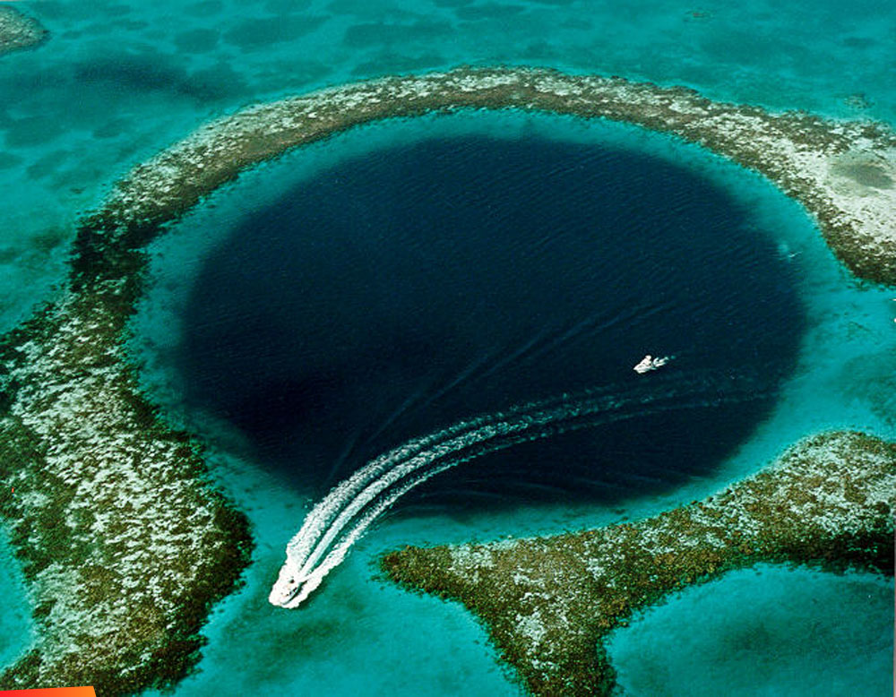 Classic aerial photo of the Great Blue Hole by Chris Allnatt